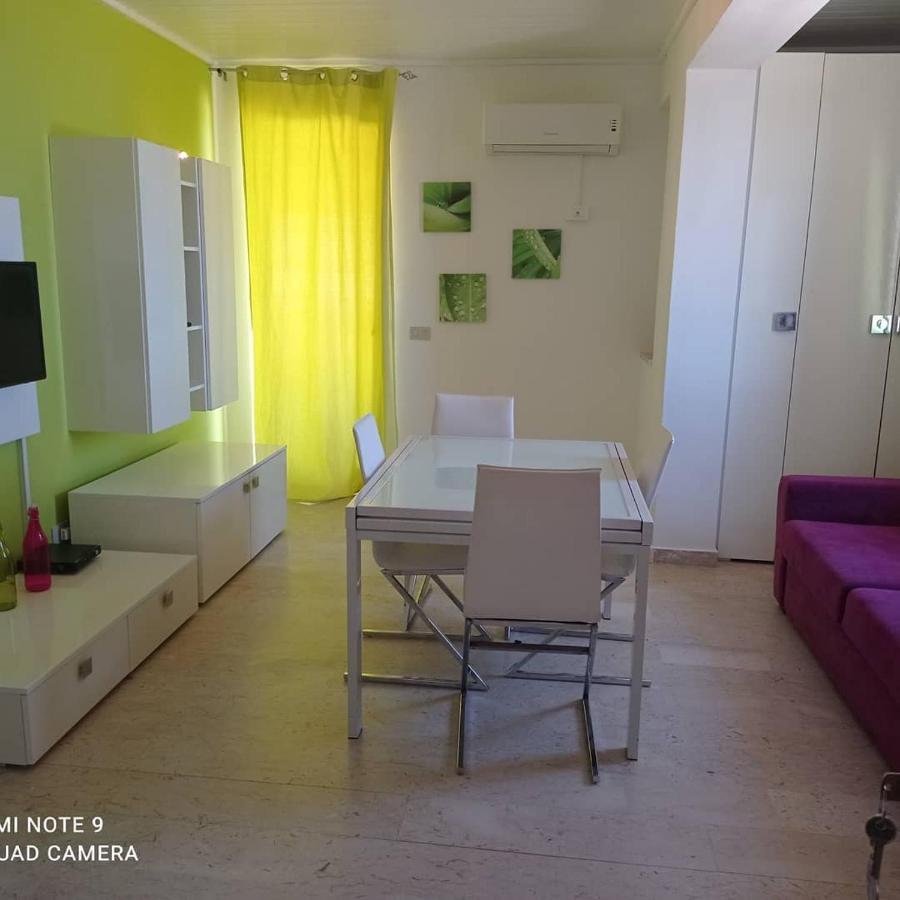 Residence Eloisa Appartamenti バレストラーテ エクステリア 写真