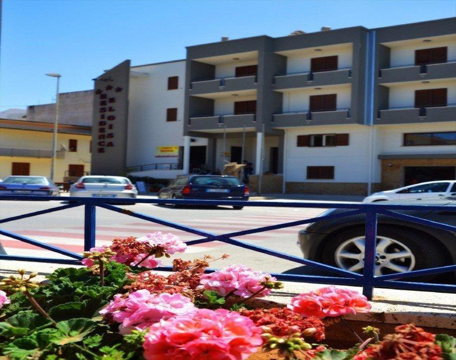 Residence Eloisa Appartamenti バレストラーテ エクステリア 写真